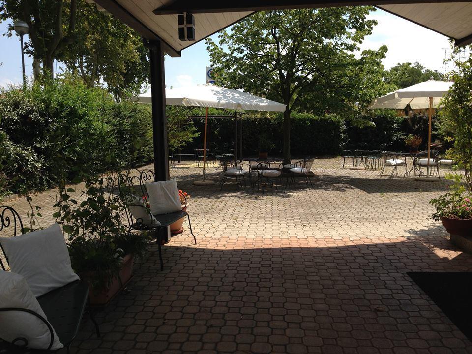 Hotel Villa Reale Argenta Екстер'єр фото