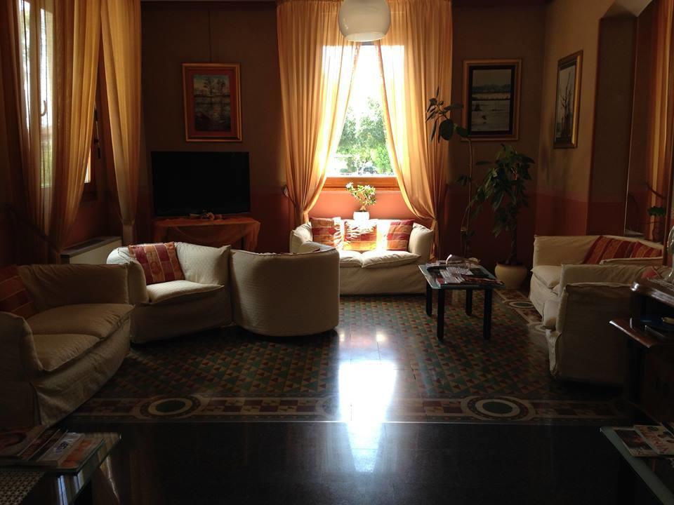 Hotel Villa Reale Argenta Екстер'єр фото