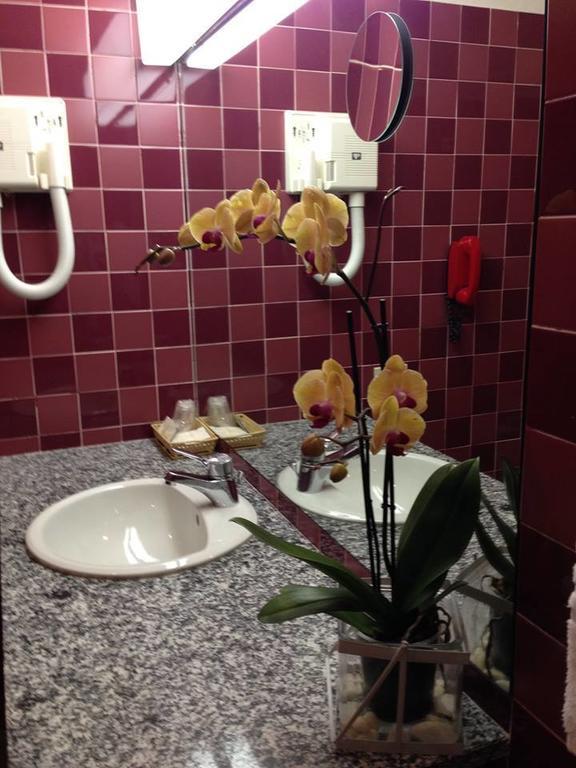Hotel Villa Reale Argenta Екстер'єр фото