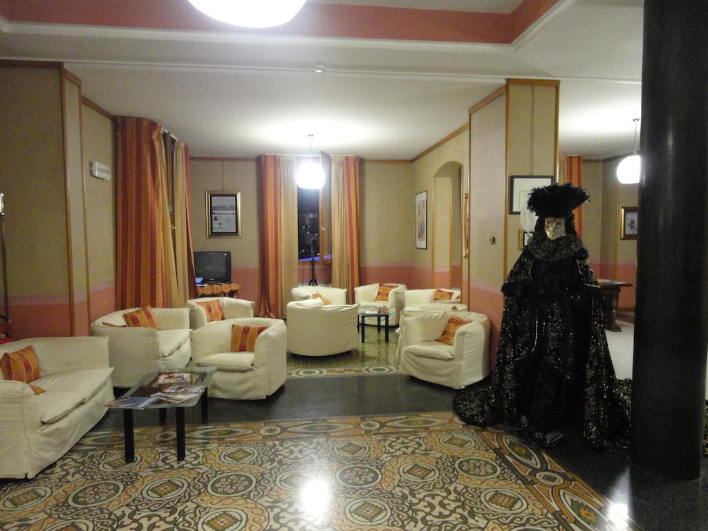 Hotel Villa Reale Argenta Екстер'єр фото
