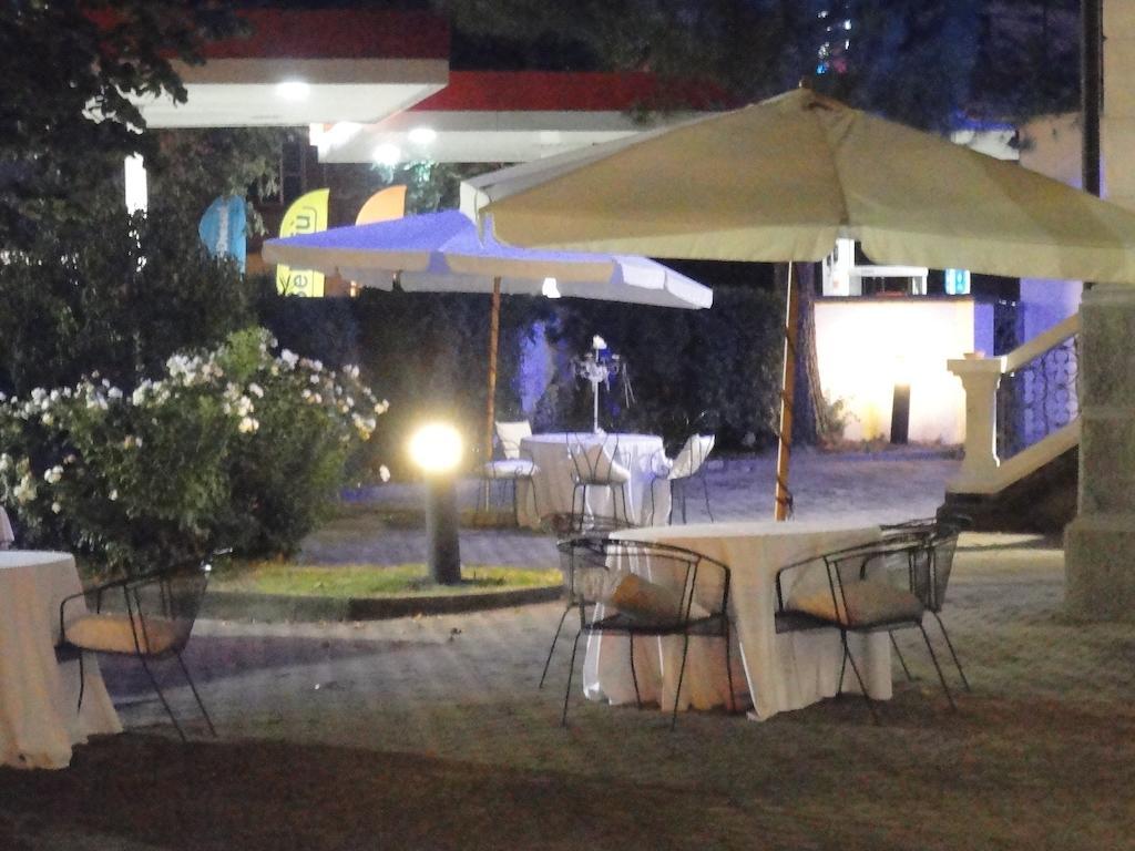 Hotel Villa Reale Argenta Екстер'єр фото