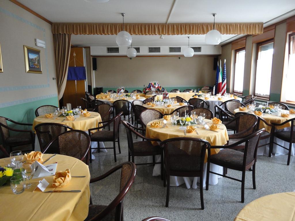 Hotel Villa Reale Argenta Екстер'єр фото